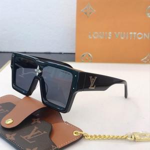 Louis Vuitton Sunglasses 1742
